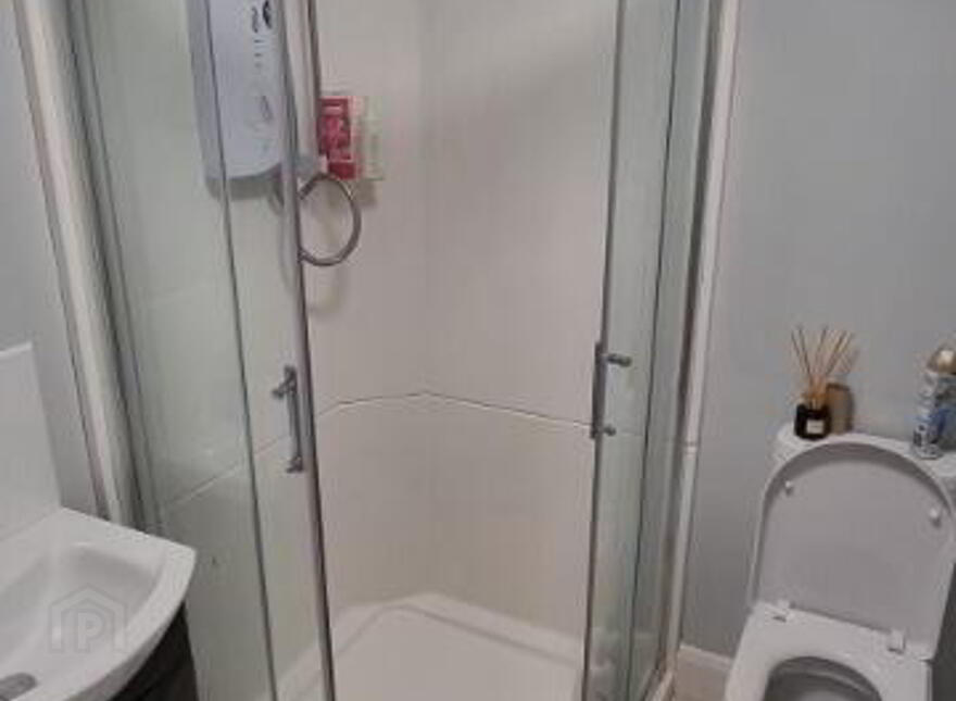 Apt 1, 23 Fitzroy Avenue, Belfast, BT7 1HS