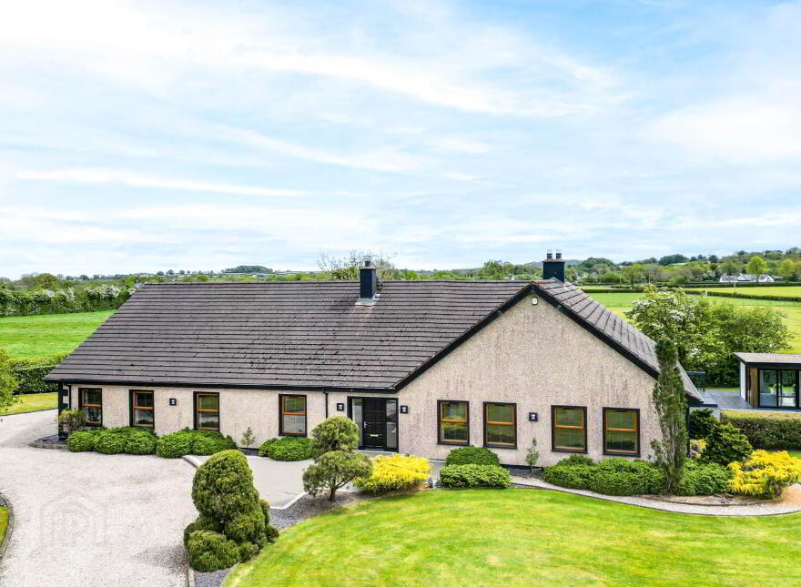25 Ballysculty Road, Nr, Templepatrick, BT41 4QU