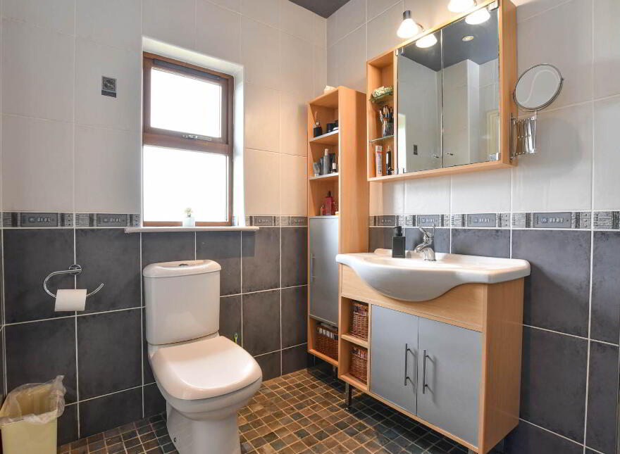 25 Ballysculty Road, Nr, Templepatrick, BT41 4QU