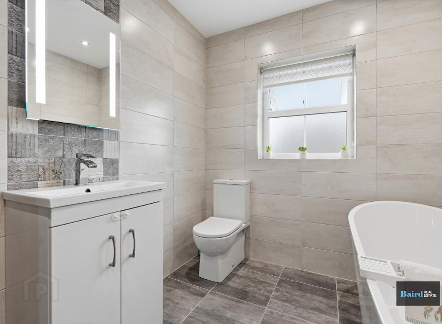 11 Castle Glen Ponds, Dungannon, BT71 6XX
