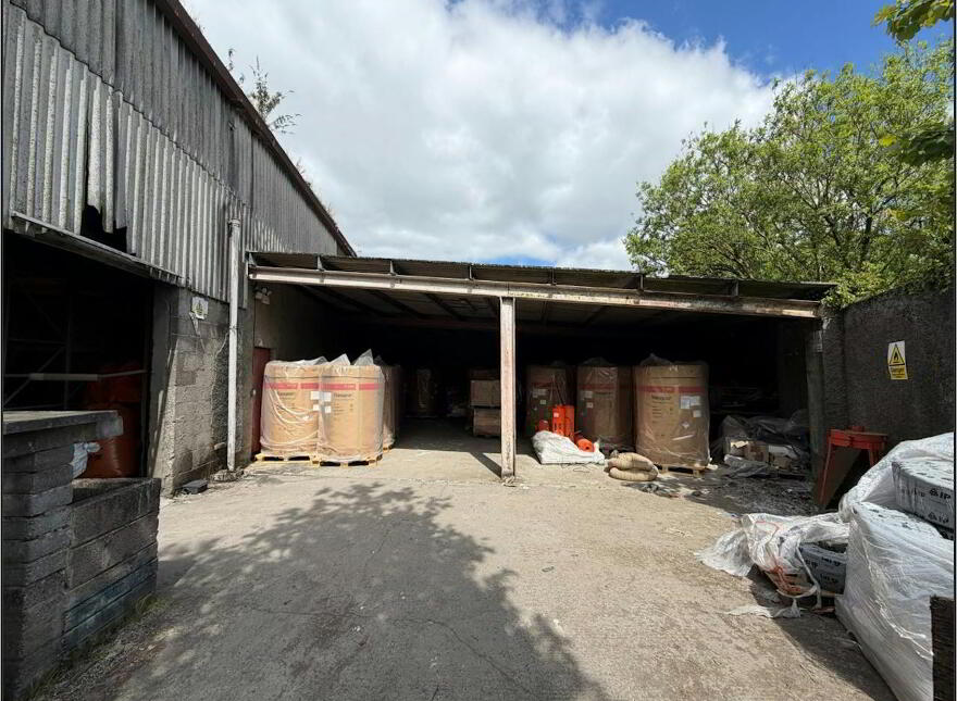 42a Barnfield Road, Lisburn, BT28 3TQ