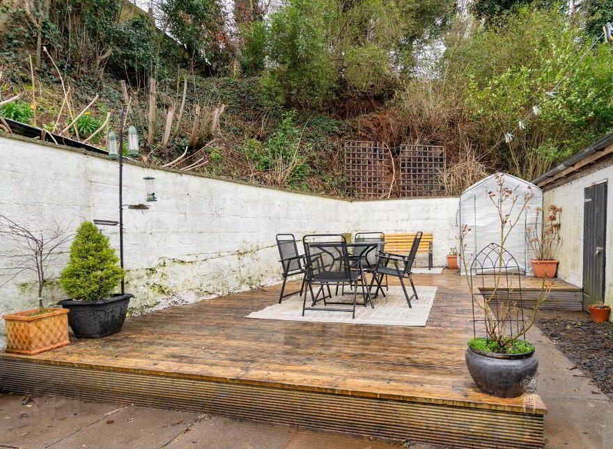 155 Knock Road, Belfast, BT5 6LH