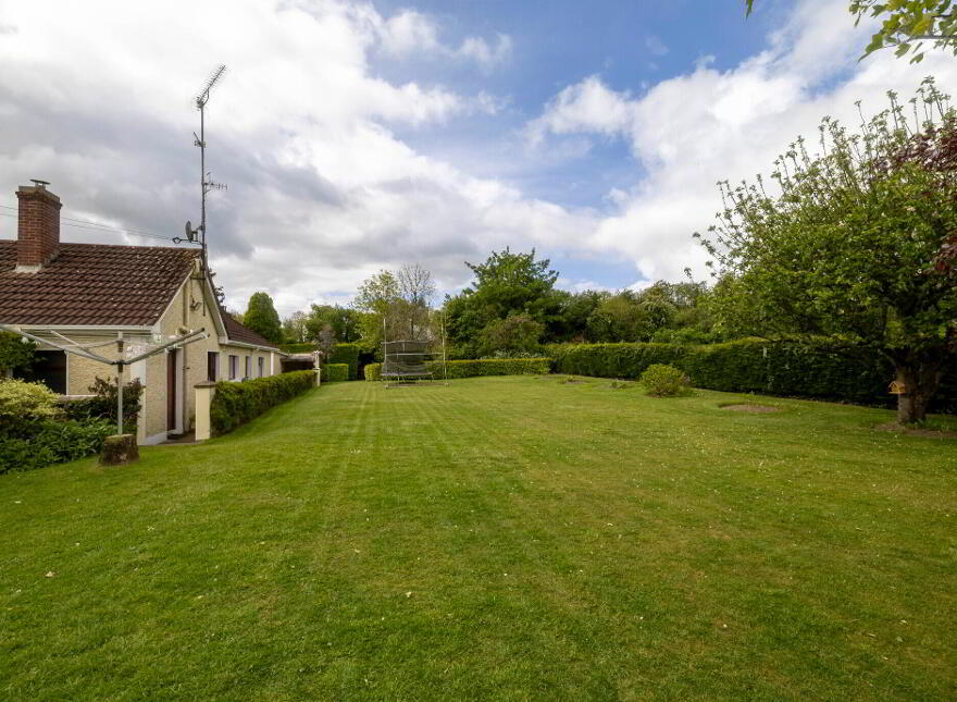 Stradeen, Ballymackney, Inniskeen, A81HD52