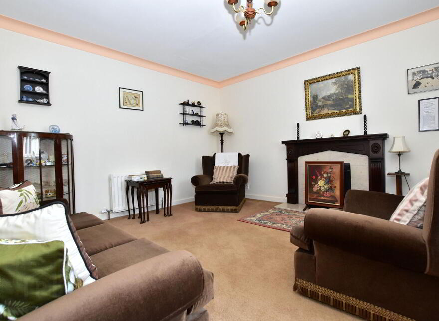 6 High Street, Ballyhalbert, BT22 1BL