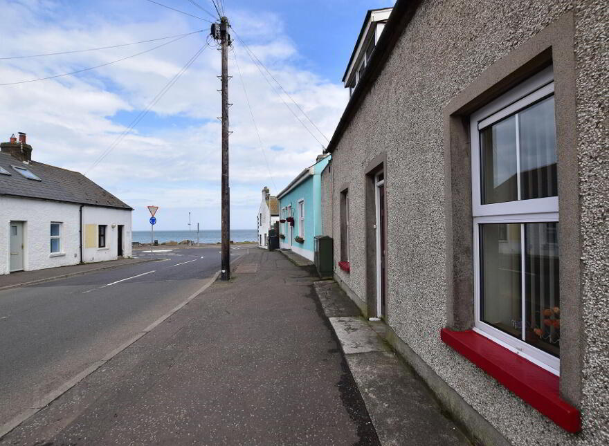 6 High Street, Ballyhalbert, BT22 1BL