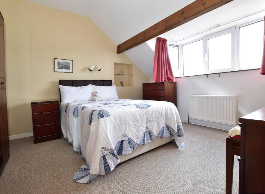 6 High Street, Ballyhalbert, BT22 1BL