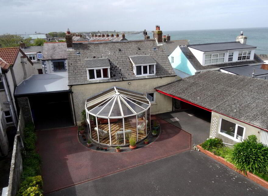 6 High Street, Ballyhalbert, BT22 1BL