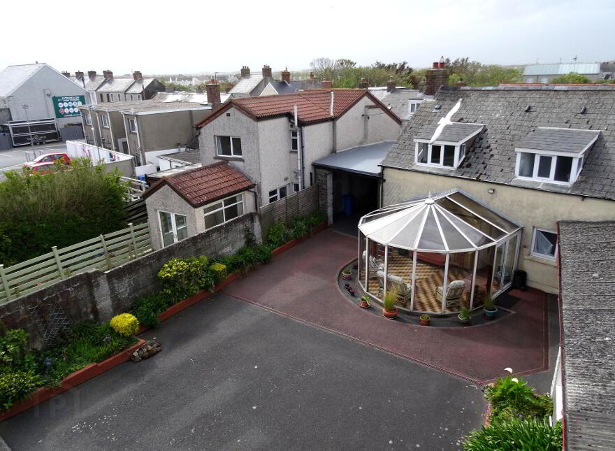 6 High Street, Ballyhalbert, BT22 1BL