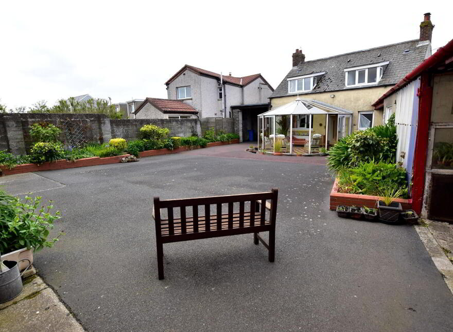 6 High Street, Ballyhalbert, BT22 1BL