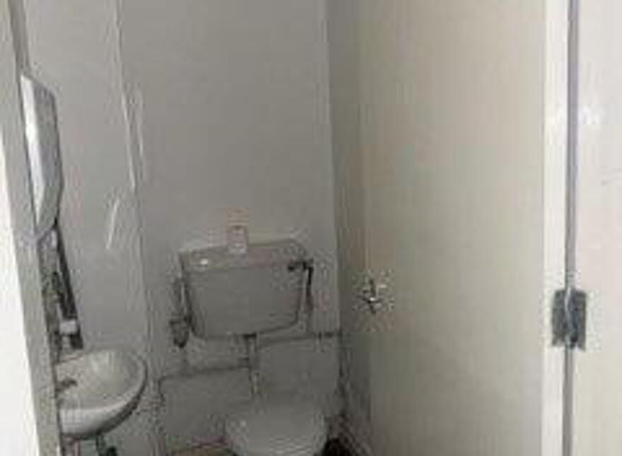 163 Sandy Row, Malone Lower, Blackstaff, Belfast, BT12 5ET