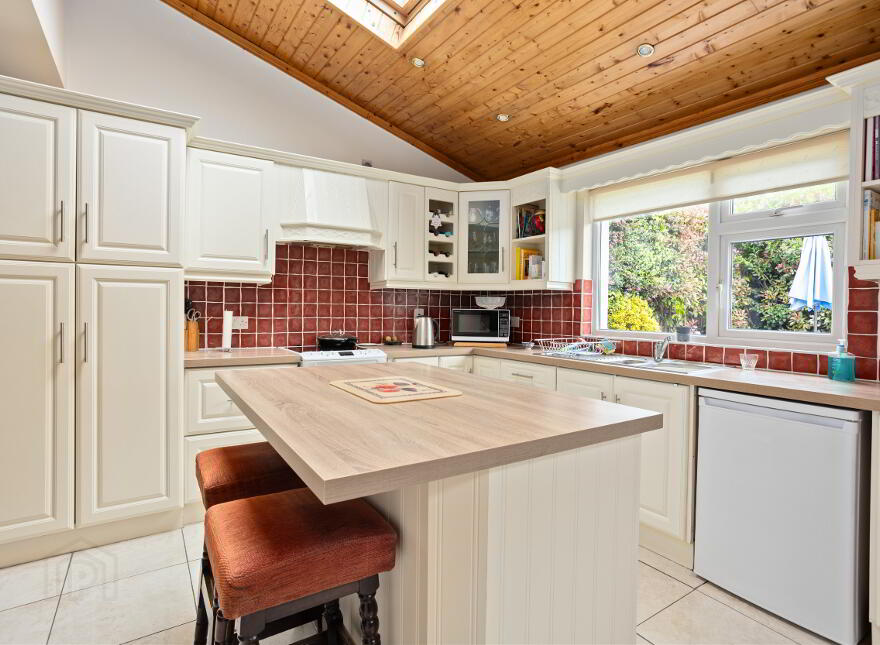 2 Weston Meadow, Lucan, Co Dublin, K78C573