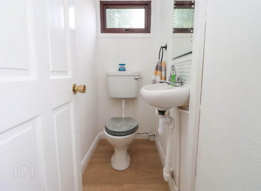 31 Inchmarnock Drive, Dundonald, Belfast, BT16 2ND
