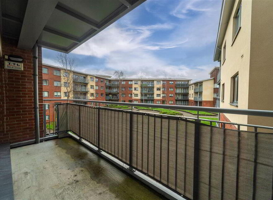 14 Rosse Court Heights, Lucan, K78Y890