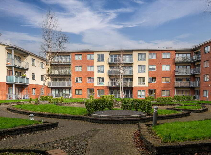 14 Rosse Court Heights, Lucan, K78Y890