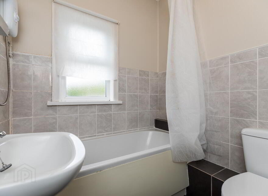 117 Kings Road, Belfast, BT5 7EF