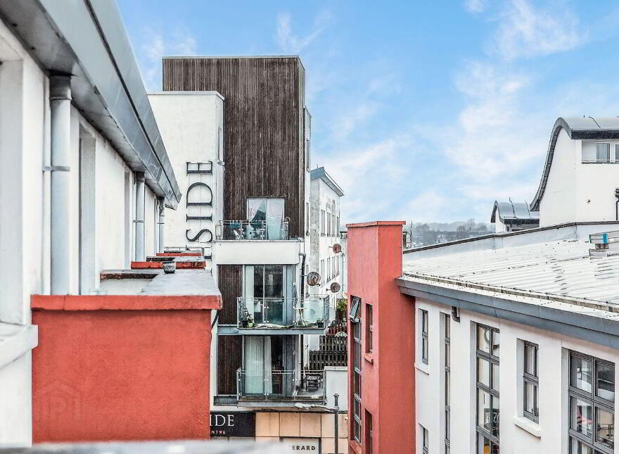 Apartment 41 South Court, Quayside Shopping Centre, Sligo, F91Y597