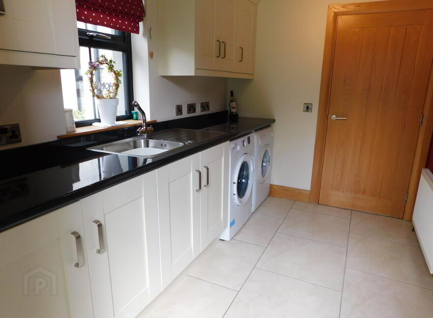 2 Rash Road, Omagh, BT78 5NH