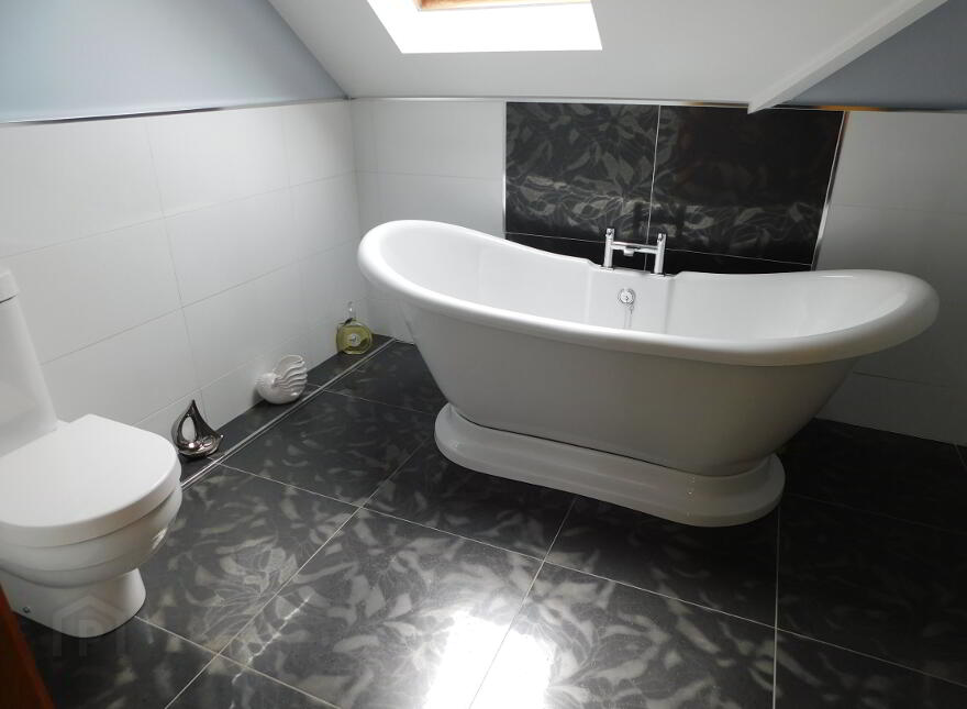2 Rash Road, Omagh, BT78 5NH