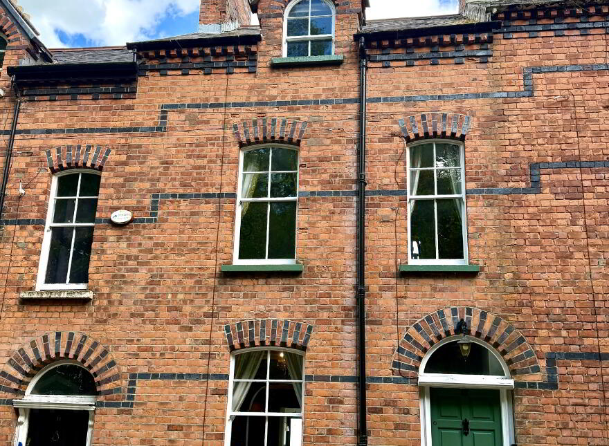12 College Terrace, Derry, BT48 7NZ