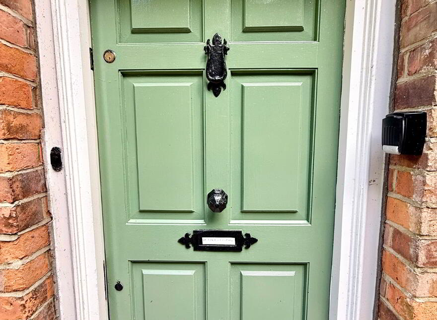 12 College Terrace, Derry, BT48 7NZ