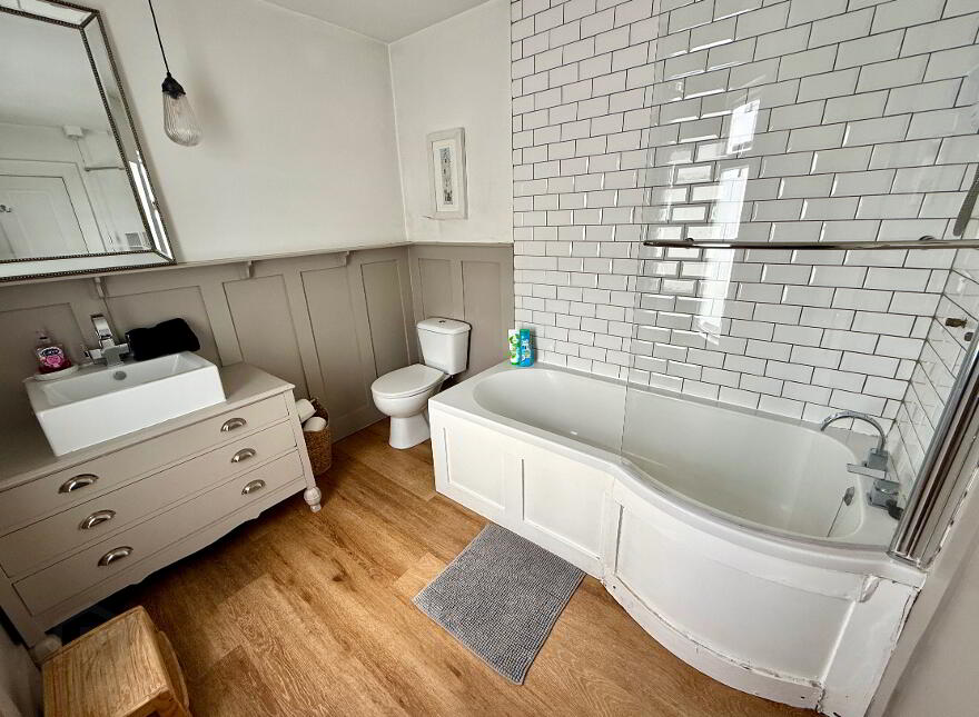 12 College Terrace, Derry, BT48 7NZ
