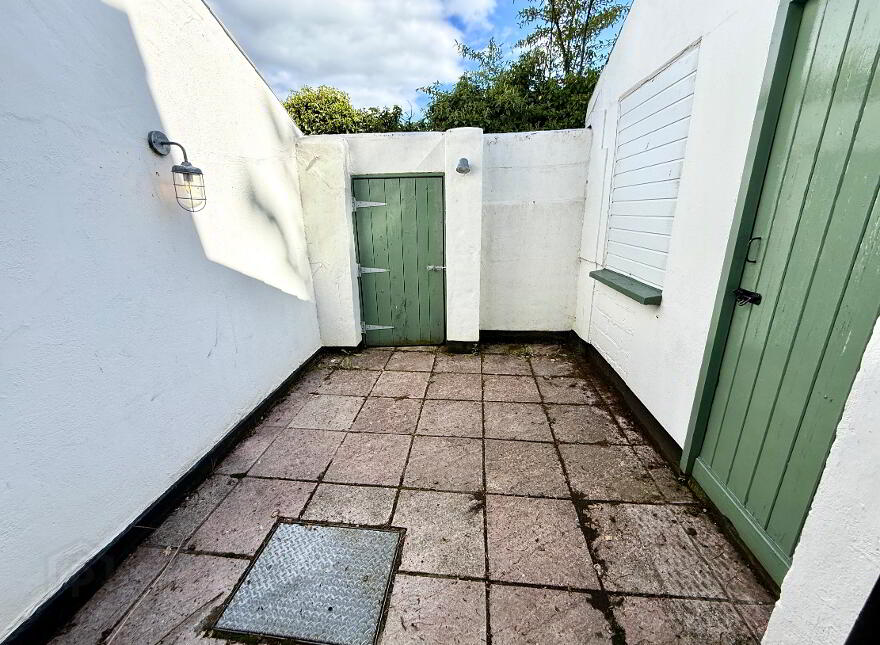 12 College Terrace, Derry, BT48 7NZ