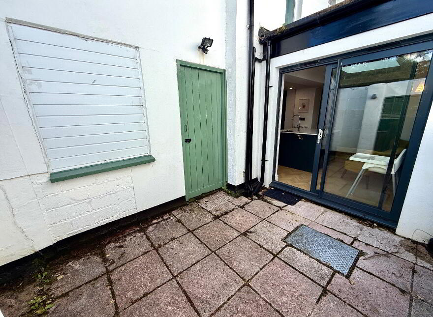 12 College Terrace, Derry, BT48 7NZ