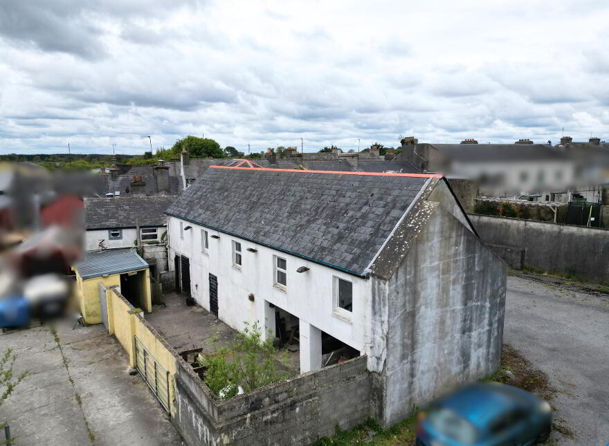 Main Street, Castlerea, F45HX94