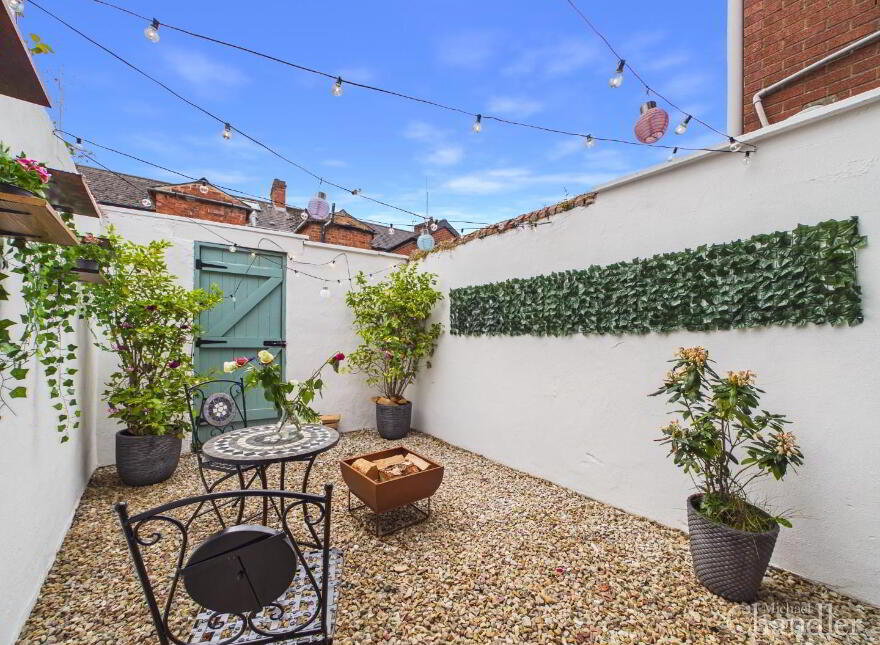 17 Raby Street, Belfast, BT7 2GY