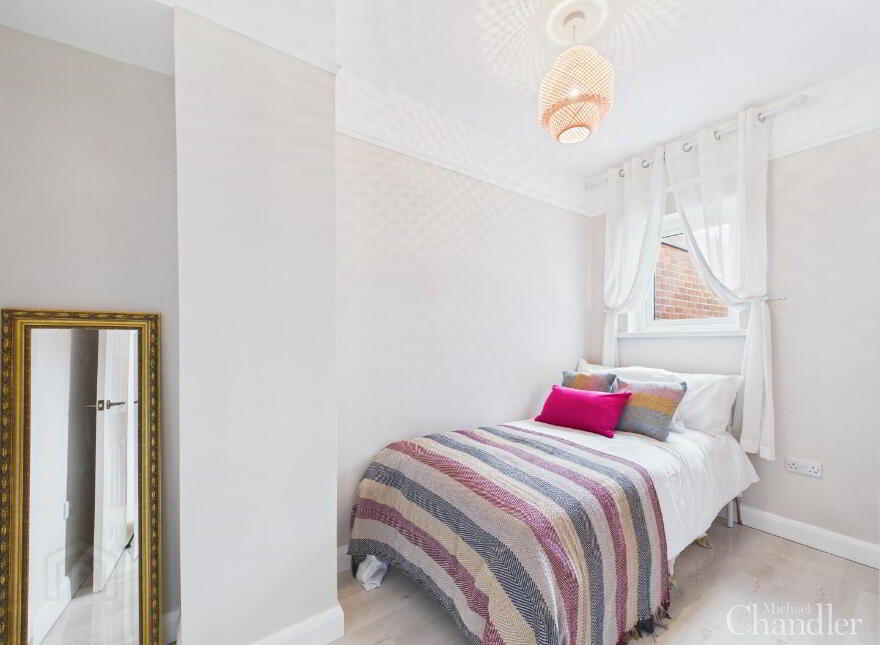 17 Raby Street, Belfast, BT7 2GY
