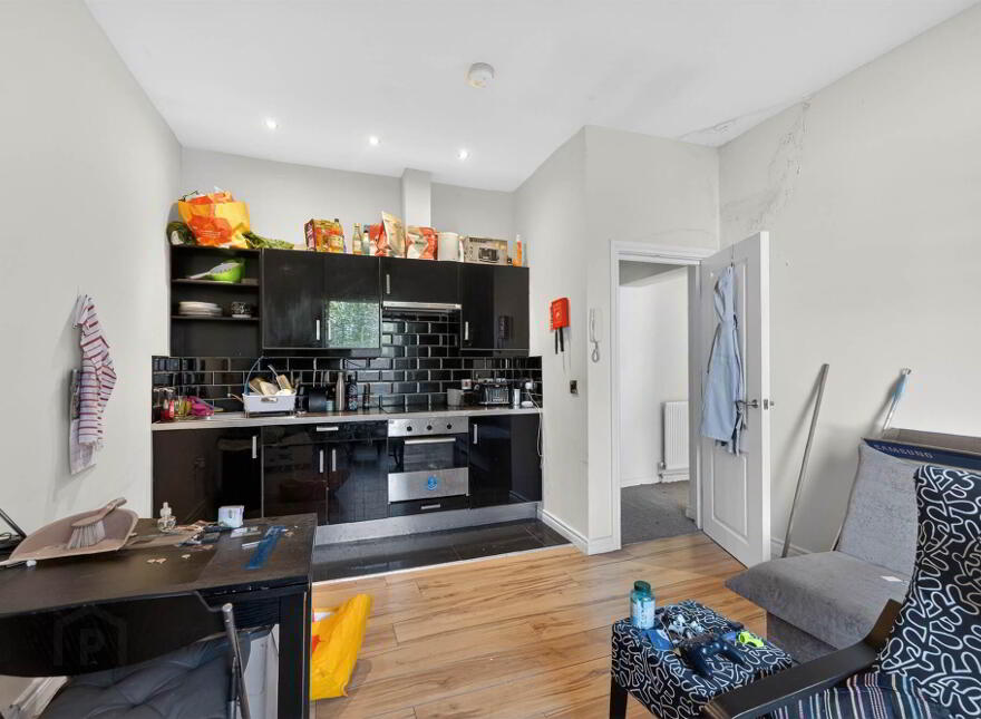 Three Apartments @, 47 Ashley Avenue, Belfast, BT9 7BT