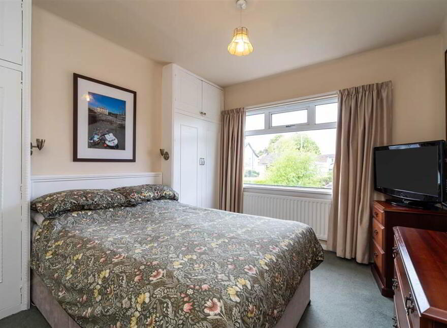 35 Kingsway Park, Belfast, BT5 7EW