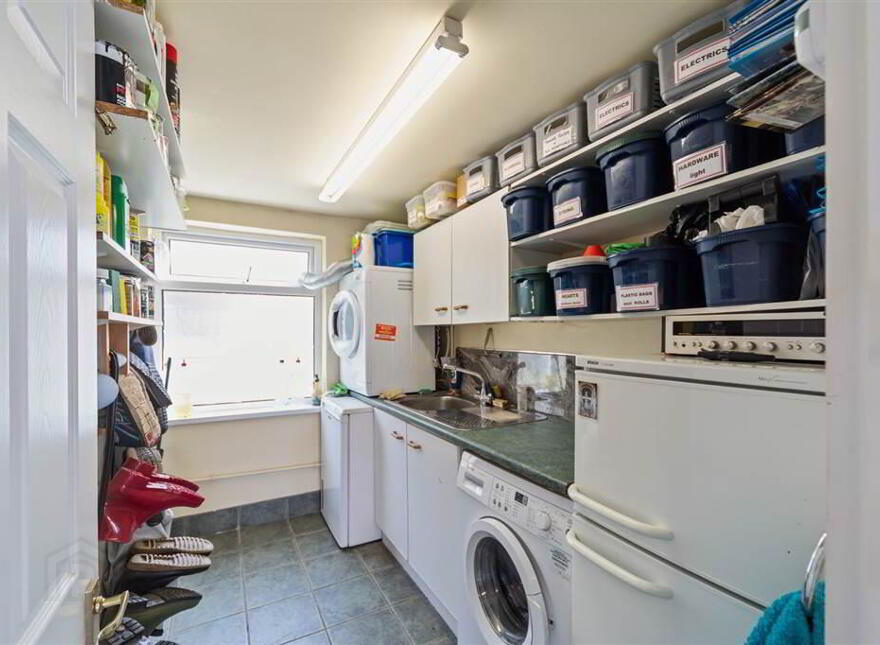35 Kingsway Park, Belfast, BT5 7EW