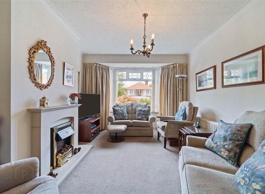35 Kingsway Park, Belfast, BT5 7EW