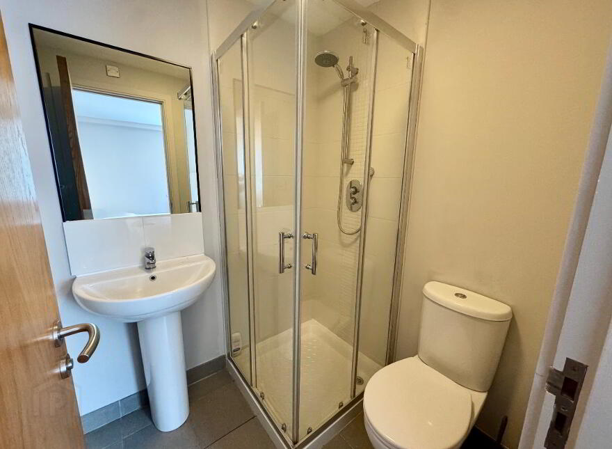 Apt 14 Victoria Place, 20 Wellwood Street, Belfast, BT12 5GE