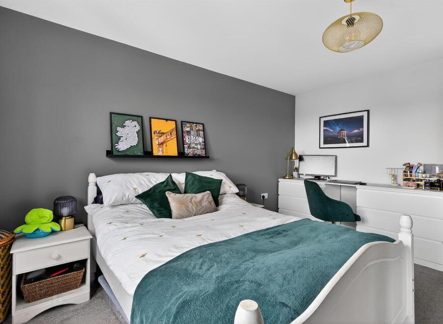 Apt 6, 1 Utility Street, Belfast, BT12 5JS