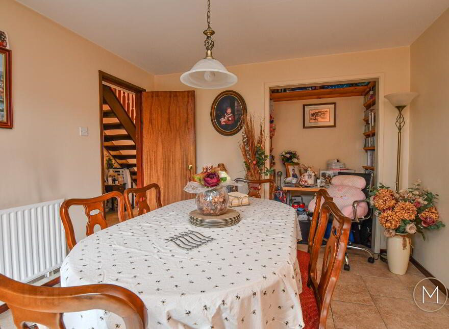 75 Kintyre, Antrim, BT41 2AW