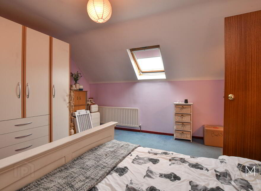 75 Kintyre, Antrim, BT41 2AW
