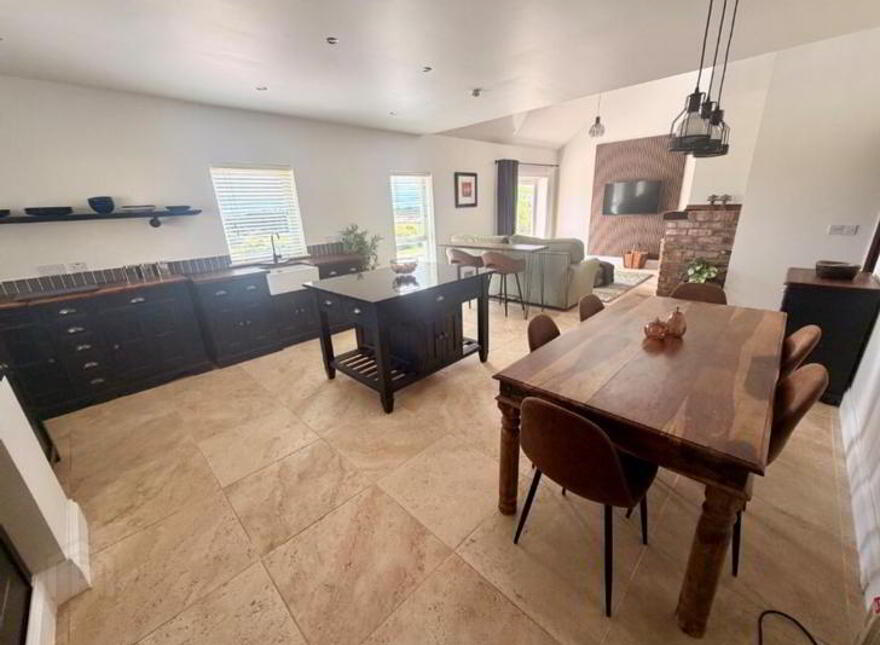 Altateskin, Swanlinbar, Corlough, H14DK82