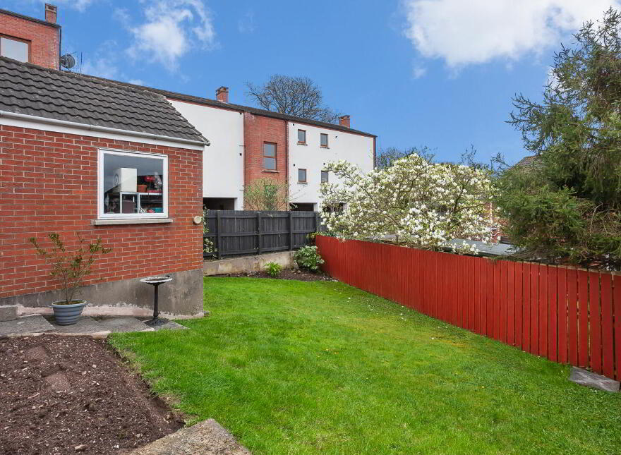 90 Cedar Grove, Holywood, BT18 9QB
