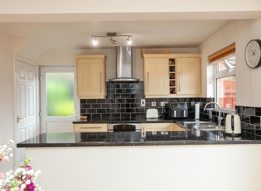 90 Cedar Grove, Holywood, BT18 9QB