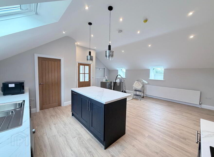 The Lodge, 11 Reservoir Road, Banbridge, BT32 4LD