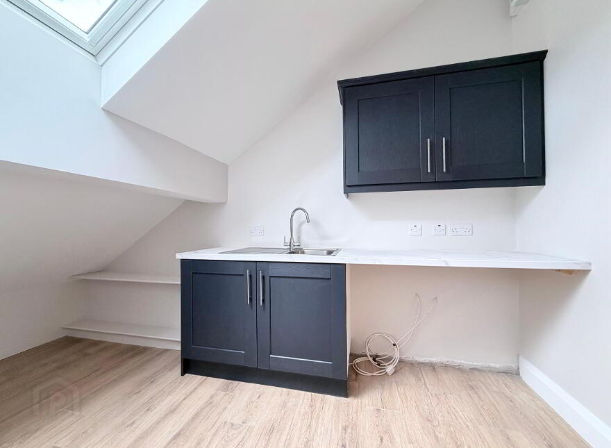 The Lodge, 11 Reservoir Road, Banbridge, BT32 4LD