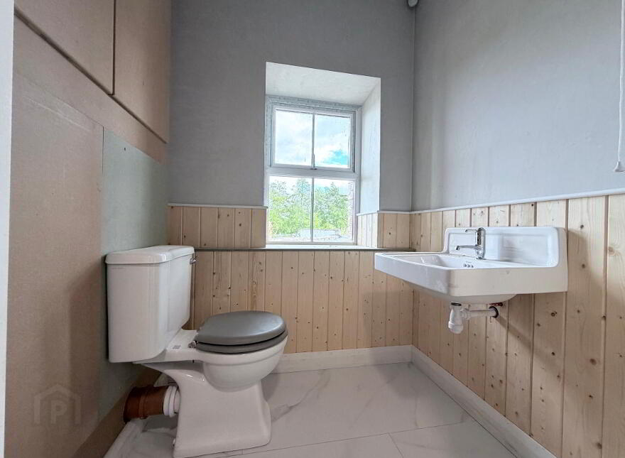 The Lodge, 11 Reservoir Road, Banbridge, BT32 4LD