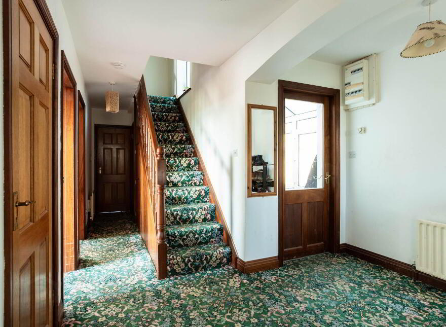 Hollyhill, Bantry, P75H019