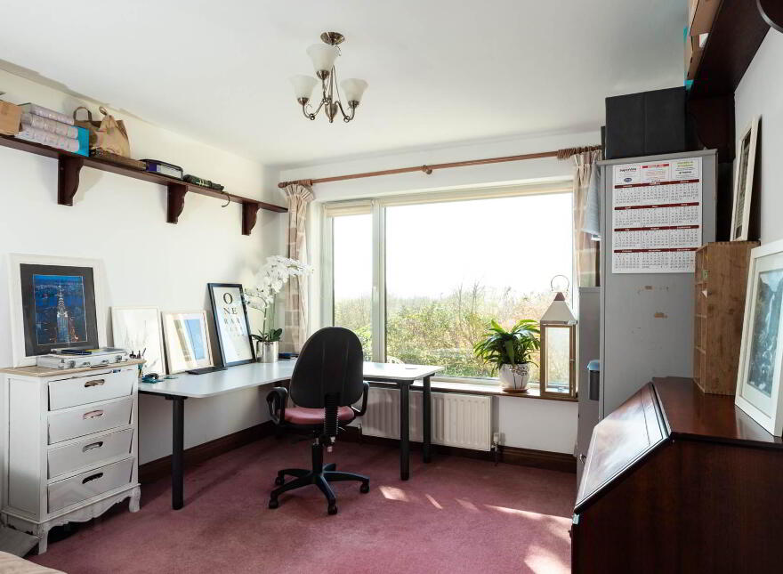 Hollyhill, Bantry, P75H019