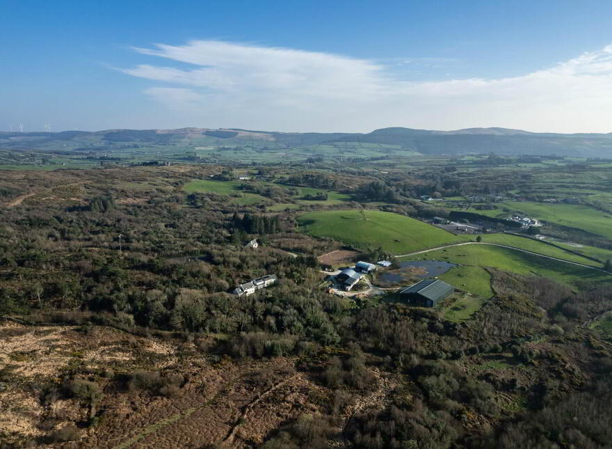 Hollyhill, Bantry, P75H019