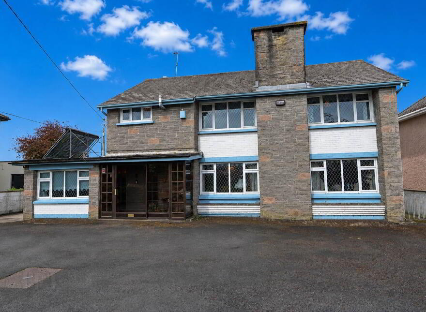 Drumcliff House, Railway Road, Kilmallock, V35YH02