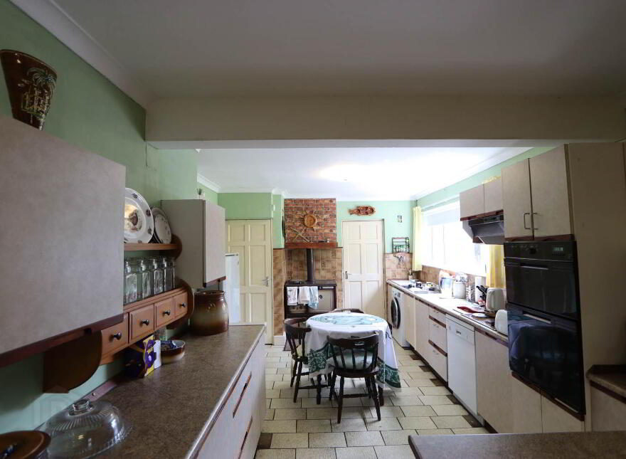 Drumcliff House, Railway Road, Kilmallock, V35YH02