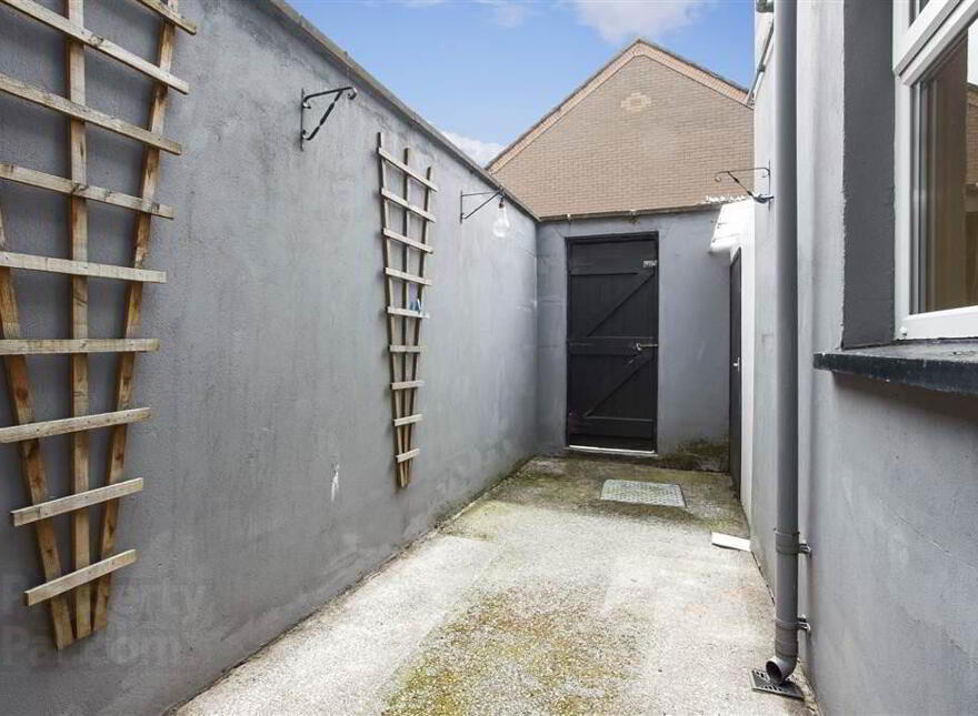 (NOT HMO Registered), 356 Donegall Road, Belfast, BT12 6FY